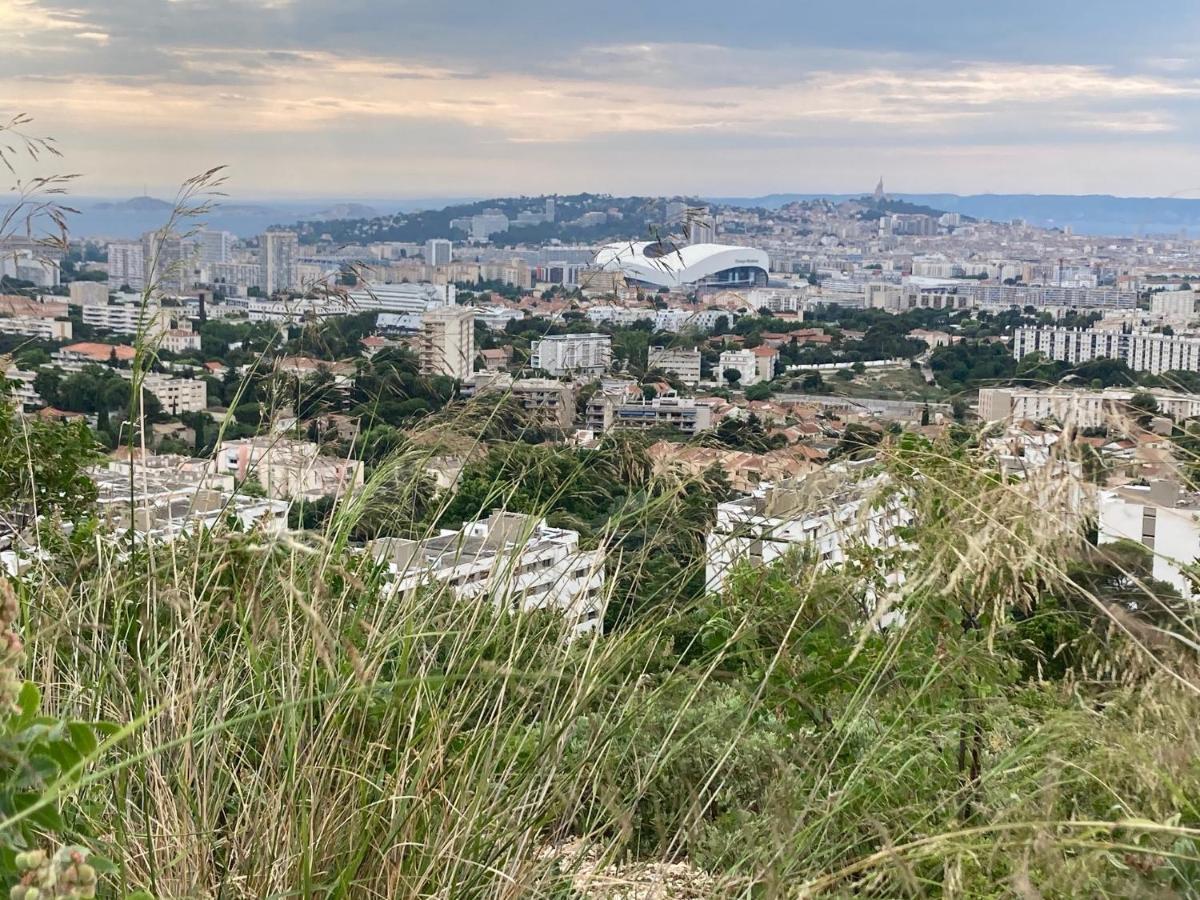 Superbe T2 Dans Villa Entre Calanques Et Colline Marsilia Exterior foto